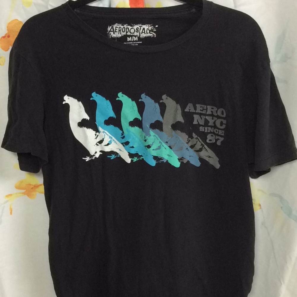Aeropostale t shirt